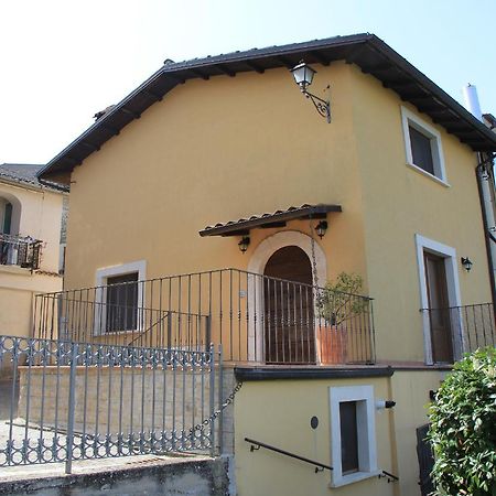 Il Pagliarello Di Villa San Giovanni San Demetrio ne' Vestini ภายนอก รูปภาพ