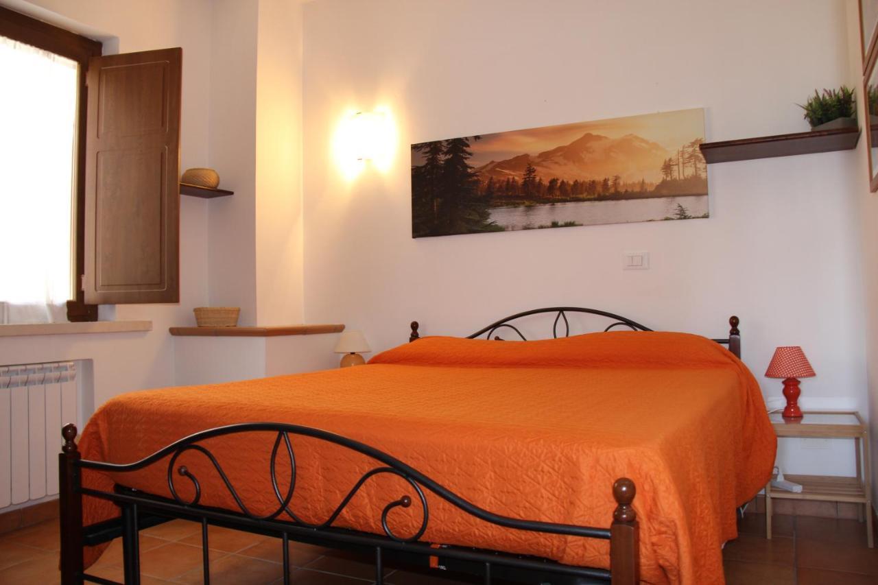 Il Pagliarello Di Villa San Giovanni San Demetrio ne' Vestini ภายนอก รูปภาพ